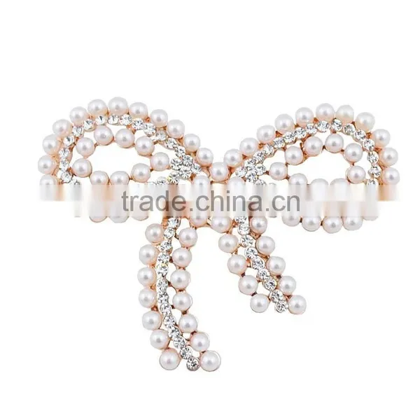 European Classic Platinum Micro Explosion Zircon Fashion Exquisite Bow Brooch Men Wedding Brooch photo-2
