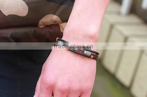 Top Selling Factory Wholesale Men's Braided Handmade Bracelet/ photo-6