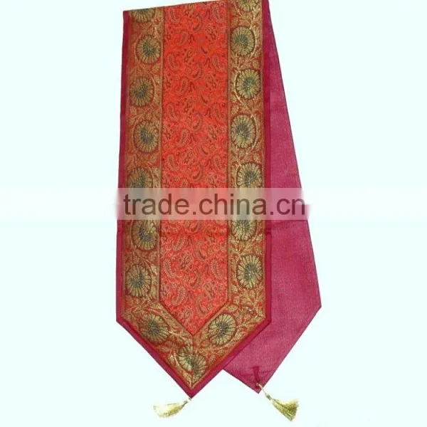Indian Silk Table Runner With 6 Place Mats & 6 Coaster in Maroon Color Size 16*62 photo-4