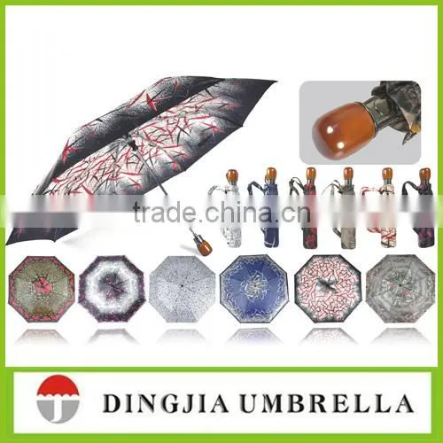 Heat Transfer Printing Promotion Golf Umbrellas Produced by Shenzhen Umbrella Factory photo-2
