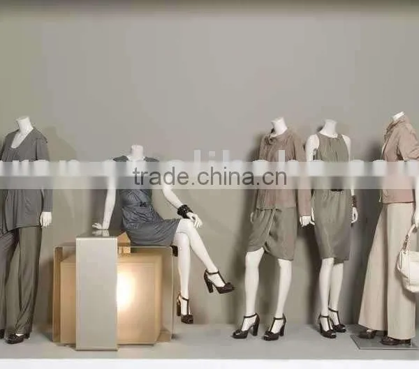 HeadlessFemale Mannequin