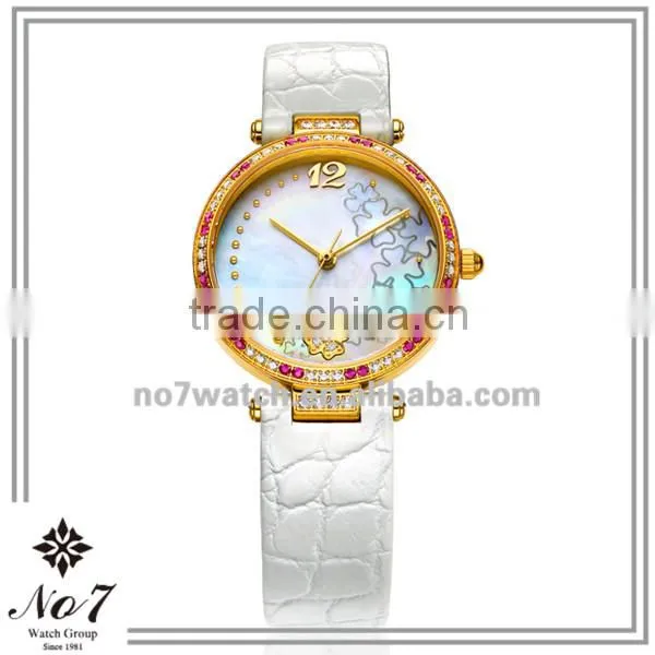 Gold Folwer Leather Shellfish Quartz Watch photo-3