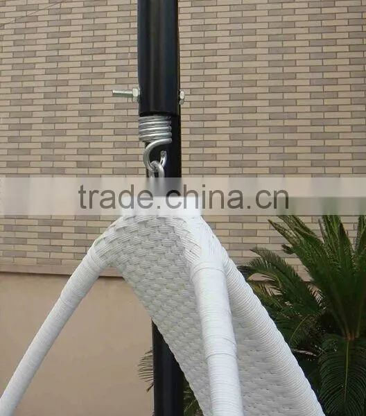 New Design Rattan Outdoor Garden Swing for Sale photo-4