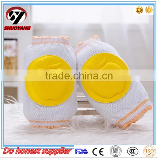 2017 Shuoyang Factory Wh2017 Wholesale Cute Apple Pictures Unisex Baby Crawling Olesale Volleyball Knee Pad Baby Sleeve for Kids photo-4