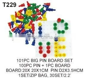 Plastic Connecting Educational Small Pegs And Peg Board Game photo-2