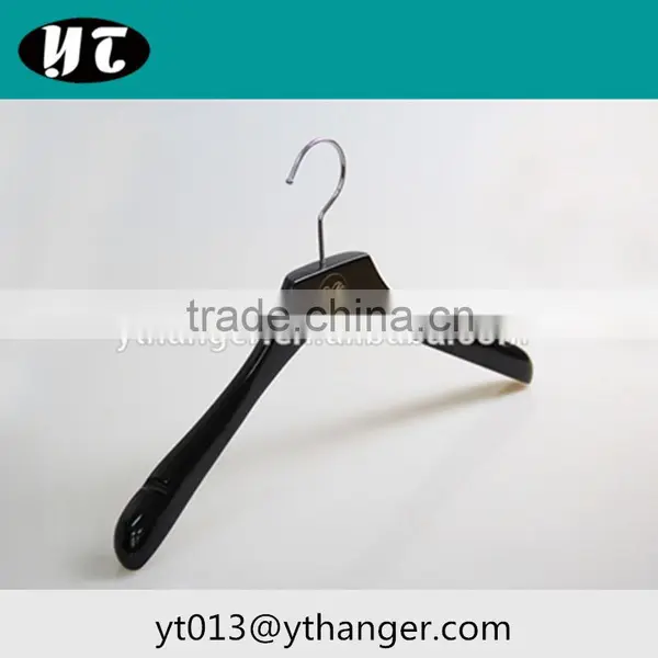 Top Quality Custom Black Wooden Clothes Hanger With Trouser Hanger for Men Suit photo-2