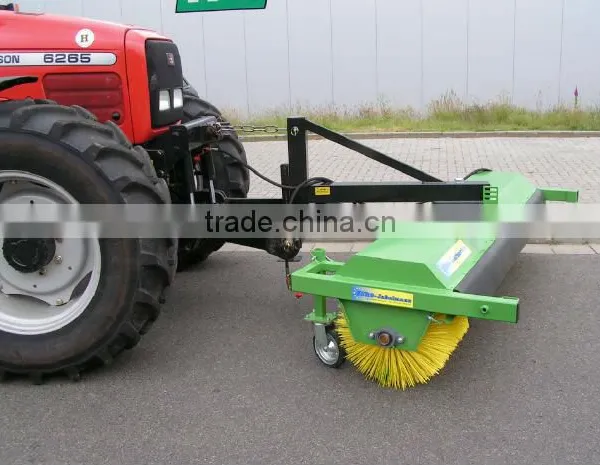 2014 New Type of RunShine PTO Road Sweeper photo-4