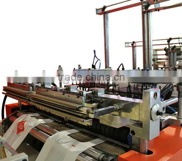 2 Lines Fully Automatic Multifunctional Bag On Roll Machine With Coreless Winding Station photo-3