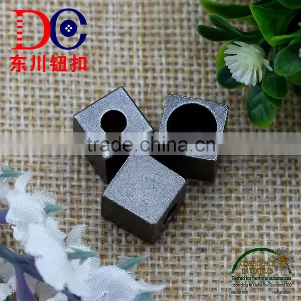 Ecofriendly Metal Cord End Stopper for Clothing photo-4