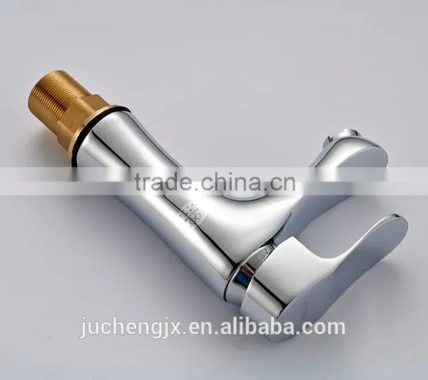 Hot and Cold Water Bathroom Mixer photo-3
