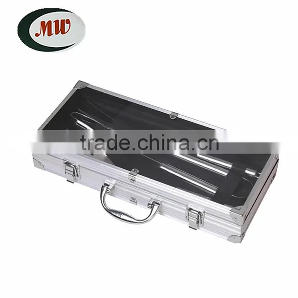 3 Pcs Stainless Steel Barbecue Set,shovel,fork,clamp,aluminium Box photo-3