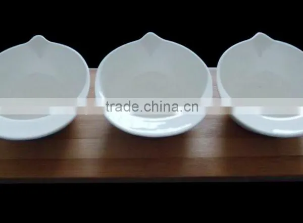 HM0025-7156 Durable Porcelain 3pcs Bowl Set and Wood Tray