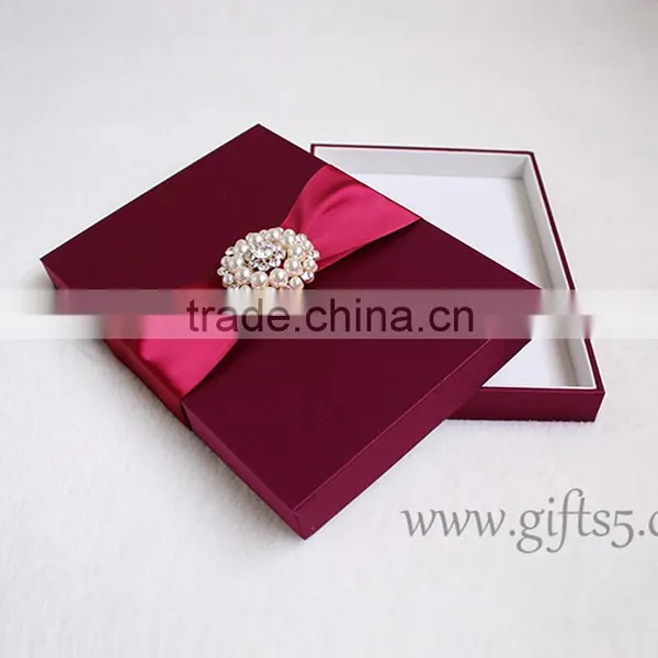 Gorgeous Silk Box Wedding Invitations Card Box Wholesale photo-5