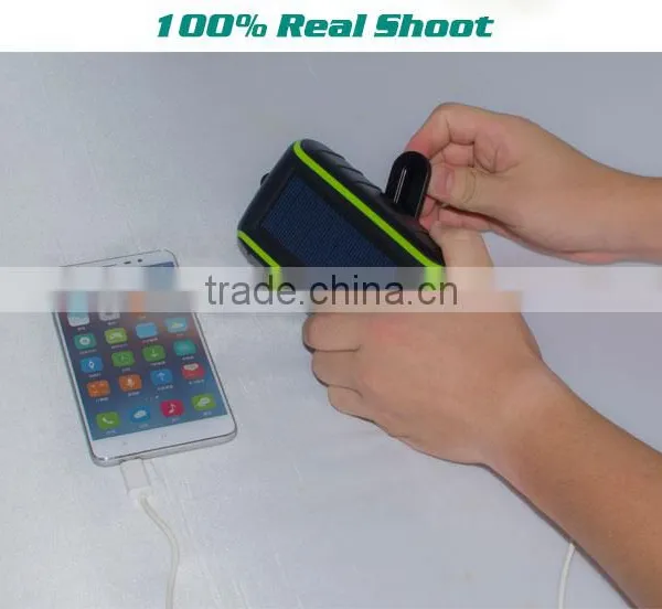 CE, ROHS Standard Waterproof Dual USB Solar Power Bank, Hand Crank Solar Mobile Charger photo-5