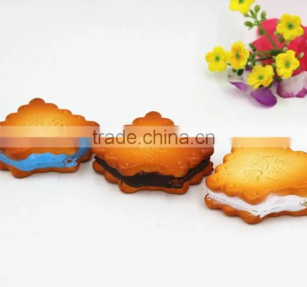 PU Cream One Bite Biscuits Miniature Fake Food For Dolls and Dollhouse Purse Keychains Decor-Yiwu Sanqi Crafts Factory photo-4