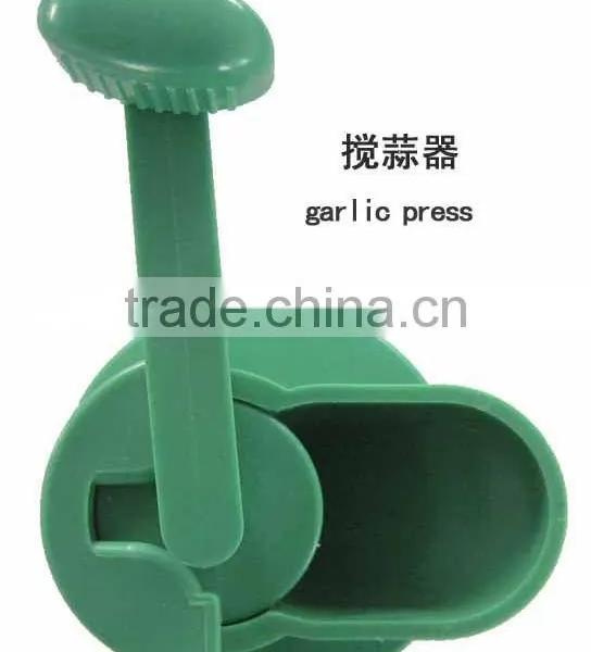 Plastic Manual Garlic Press photo-2