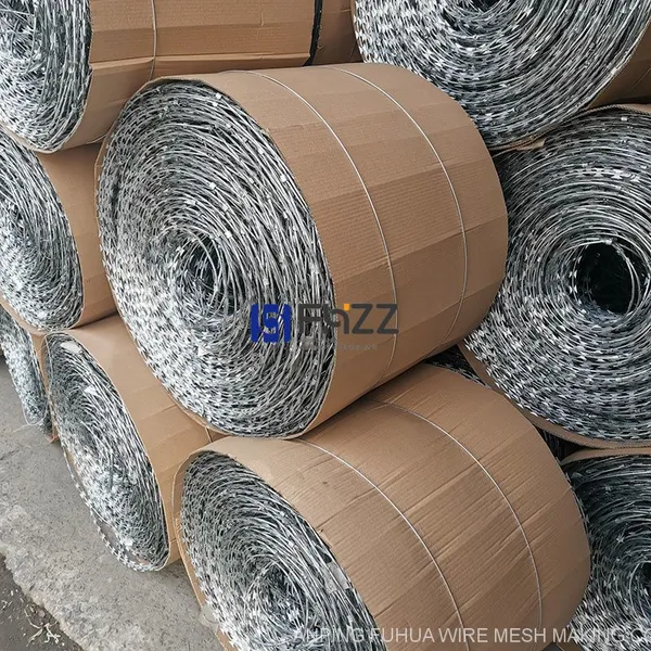Galvanized Mild Steel Razor Wire Flat Wrap Razor Barbed Wire 500mm Height photo-5