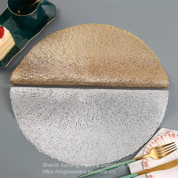 Wholesale Round Shape PVC Place Mats Vinyl Pressed Heat Resistant Table Mats Christmas Wedding Decoration photo-3