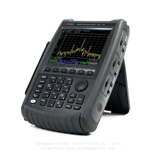 Keysight N9952A FieldFox Handheld Microwave Analyzer, 300 KHz to 50 GHz photo-3