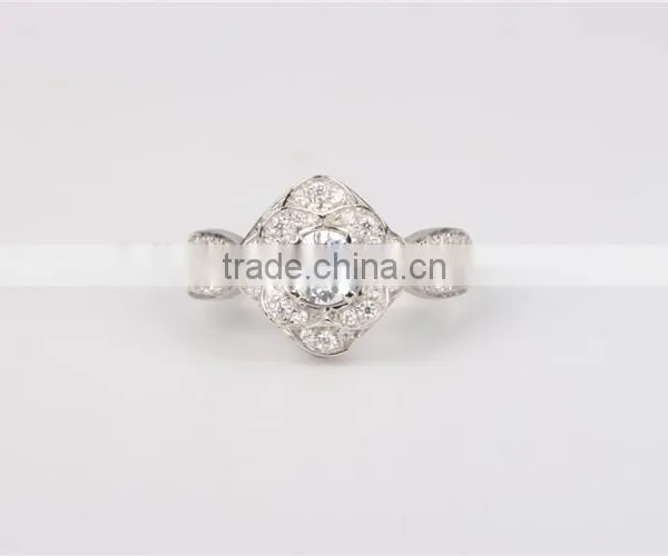 Micro Pave Setting Elegant Rose Shape Design 925 Sterling Silver Wedding Ring photo-2