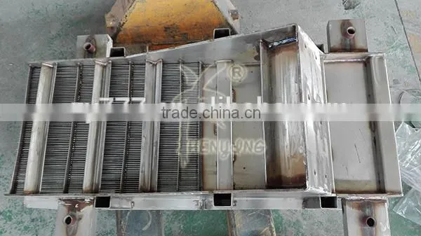 Light-type Stainless Steel Motor Vibrating Feeder photo-5