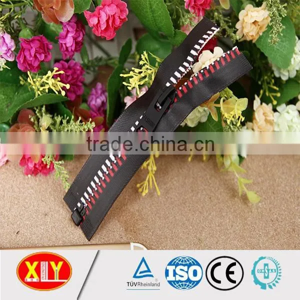 High Quality Custom Length Autolock Slider Nylon Waterproof Zipper photo-3