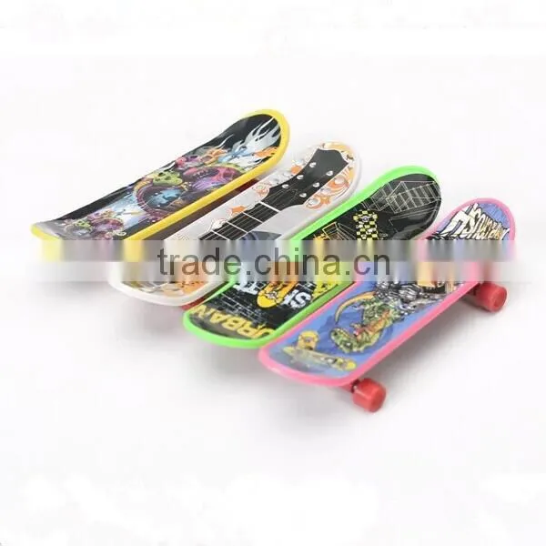 Mini Finger Skate Board Toy
