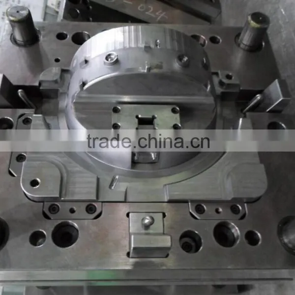 2016 High Quality Plastic Injection Mold Cheap Mold Precision Mould photo-5