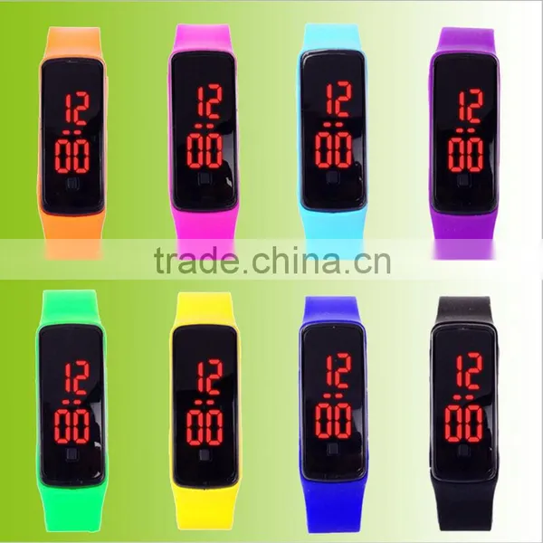 R0804 2016 Waterfproof Silicon China Watch