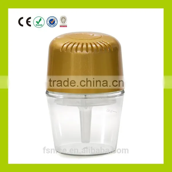 KM-01 Hot Sale Mini USB Car Air Purifier With One LED Light for Car photo-2