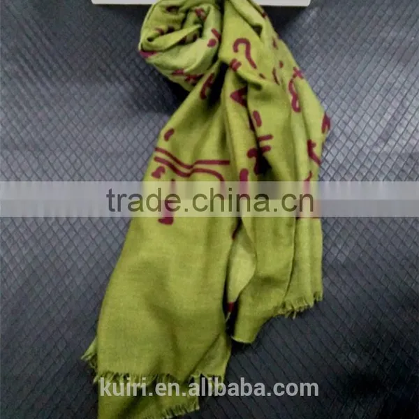 New Fashion Winter Hot Sale Big Flower Peddles Printed Woman Cotton Scarf photo-3