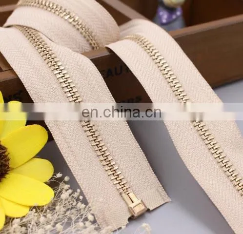High Quality Polyester Tape Metal Zipper for Jacket photo-5