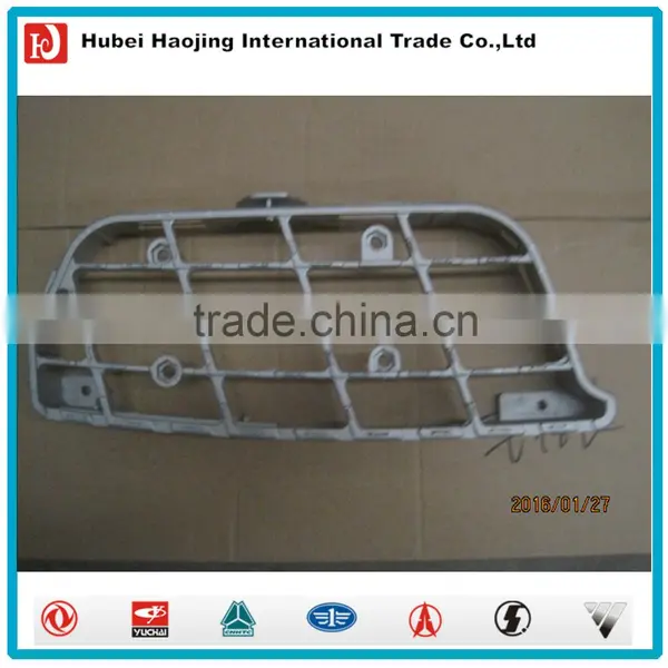 Lower Left and Right Foot Pedal 8405310-C0100 for Dongfeng Truck Parts