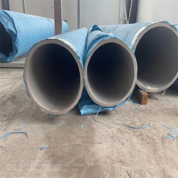 Welded Duplex Stainless Steel Pipe, S32304 Tube With Smooth Surface & Custom Length & High Temperature Resistant