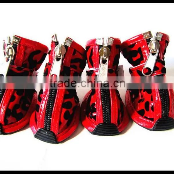 China Manufacturer Wholesale Fashion Leopard PU Waterproof Dog Boots Pet Shoes photo-3