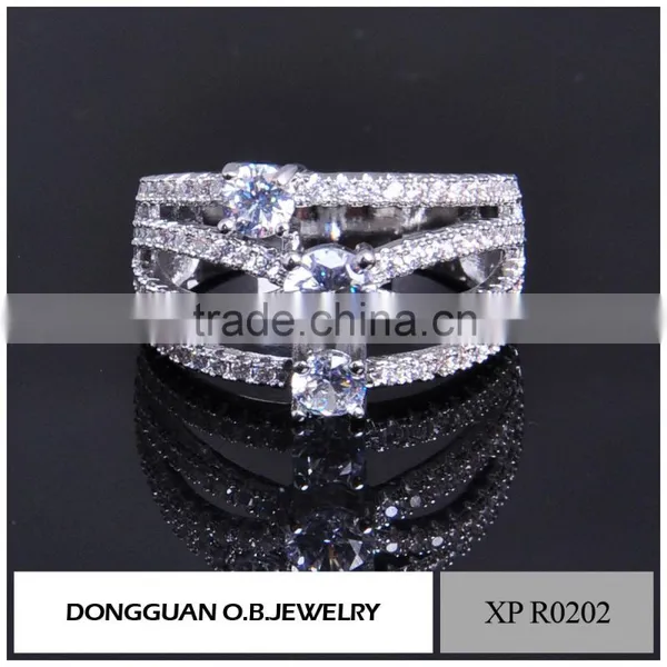Brass Material Jewelry Ring Clear Zircon Stone Finger Ring Holder photo-2