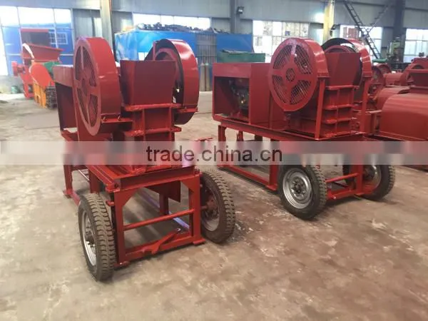 High Quality Diesel Engine Small Jaw Crusher Mobile Stone Crusher Machine for Sale photo-3