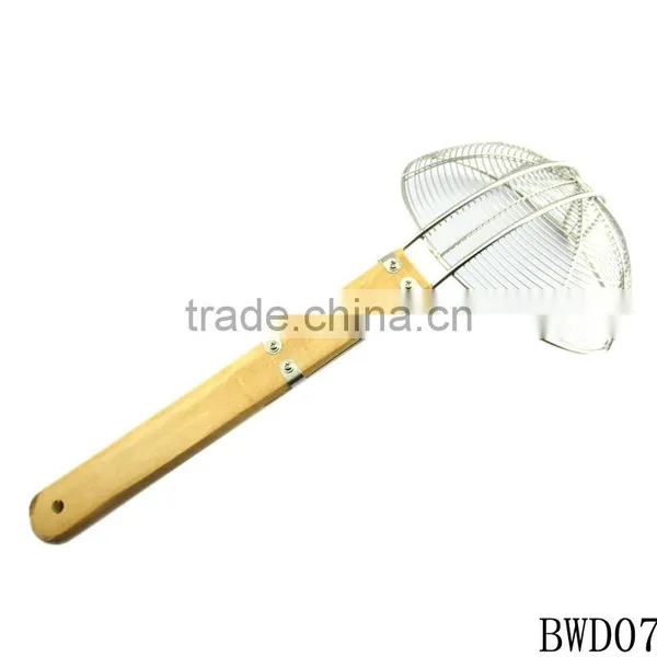 Stainless Steel Fry Strainer With Wooden Handle photo-2