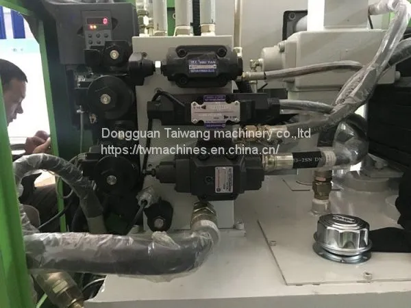 Hot Selling Vertical Rotary Table Injection Molding Machine Factory Price photo-2