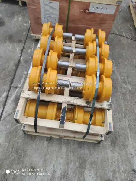 Komatsu D70 Single Track Roller Assy 141-30-00577 D60 Track Roller Assy