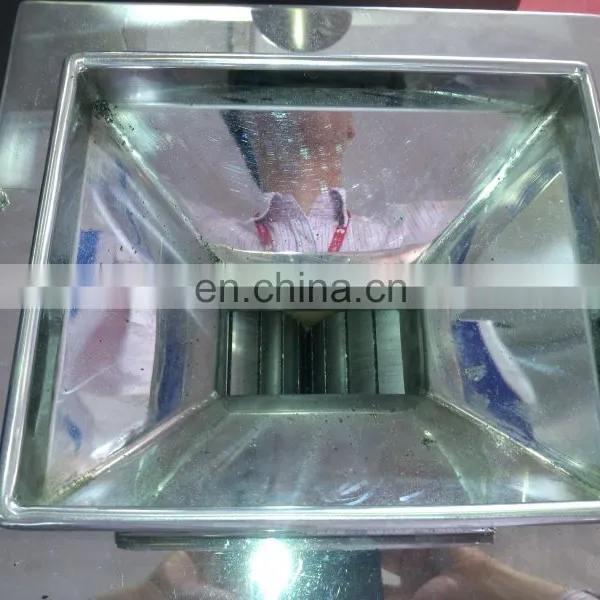 YGJ Series Roller Mill Grinding Machine for Oily Seeds Materials Bean for Small Production Use photo-3