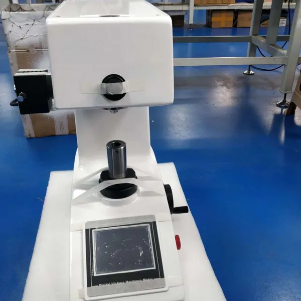 HVS-1000Z Big Screen 1kgf Touch Screen Manual Turret Micro Vicker Hardness Tester photo-2