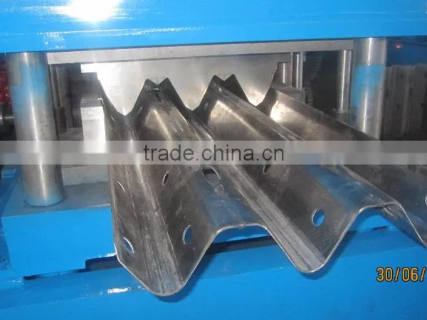 Road Crash Barrier or W Beam / Side Rail Guard Roll Forming Machine Supplier's Choice photo-4