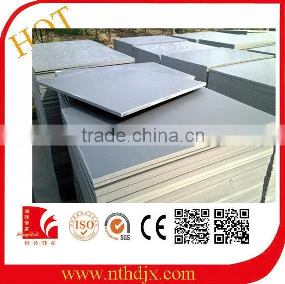 China Factory Sale Cheap Euro PVC Pallet for Concrete Block Machine photo-2