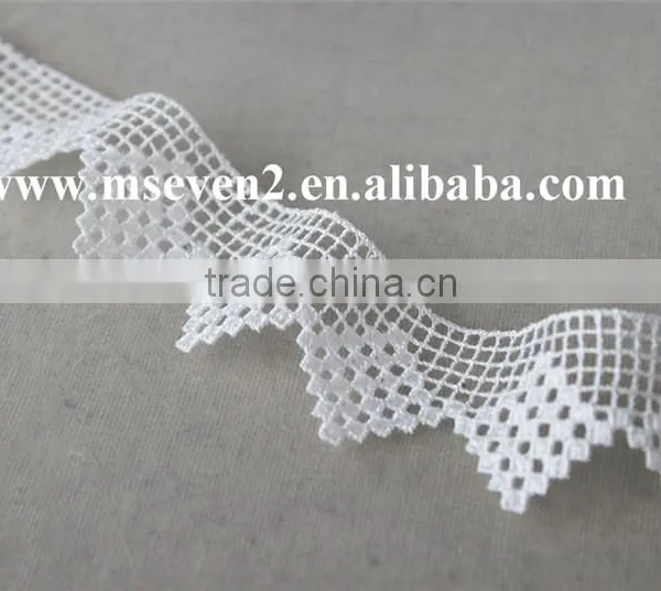 Nice Design Chemical Lace Trim White 100% Polyester Water Soluable Lace Guipure Trim Lace for Ladies photo-3