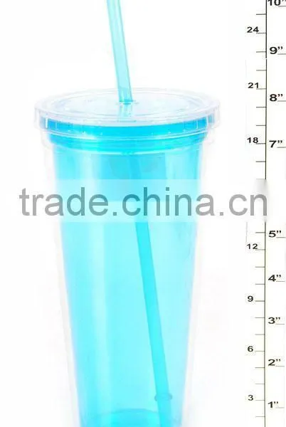 Plastic Drinking Cup With Straw