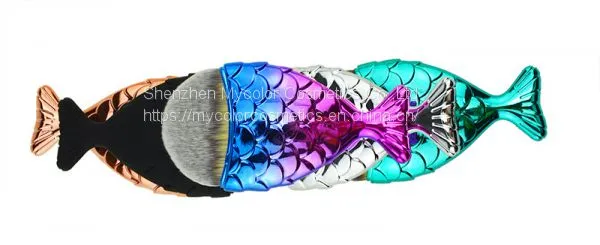Portable Colorful Fish Powder Brush Liquid Foundation Brush photo-5