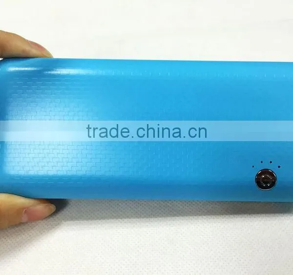 LP-502 Manufacturer Wholesales High Capacity 10000mAh 3 USB Portable Power Bank With 4 LED Mobile Charger photo-6