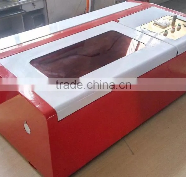 Portable Mini Fiber Laser Marking Machine for Plastic and MDF Firber photo-3