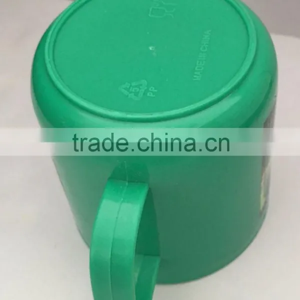 Plastic Mug With Cute Logo Printing photo-3